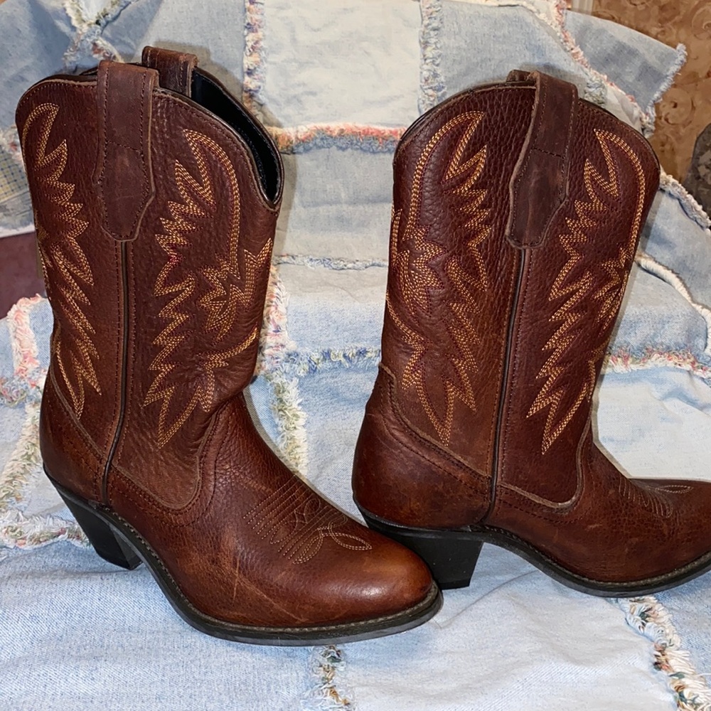 Womens Brown Leather Boots Size 7.5M